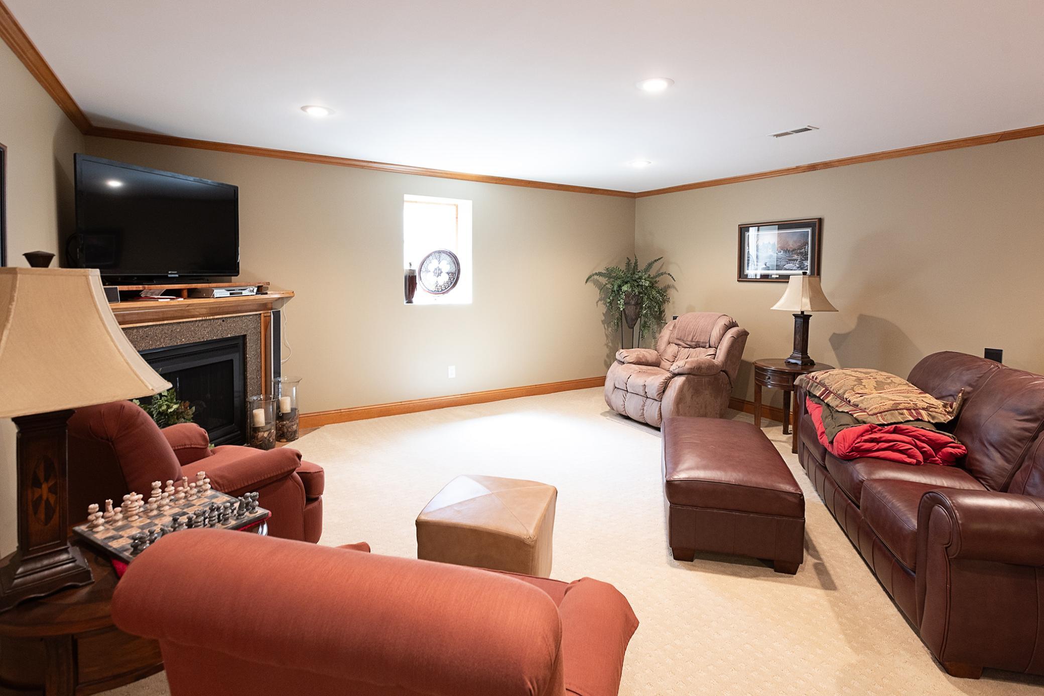 1120 Southridge Road New Ulm, MN 56073 - Photo 20 of 68