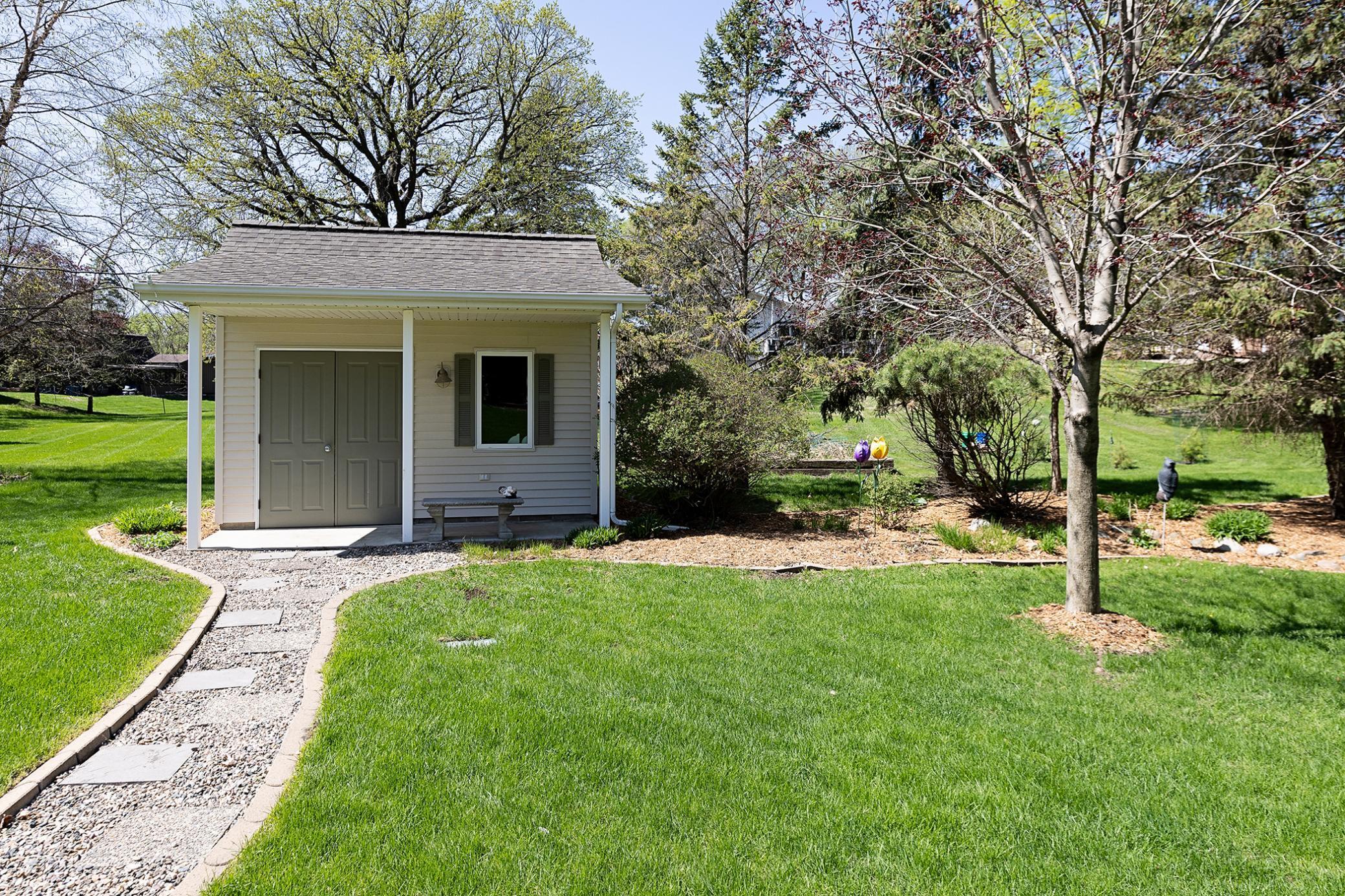 1120 Southridge Road New Ulm, MN 56073 - Photo 8 of 68