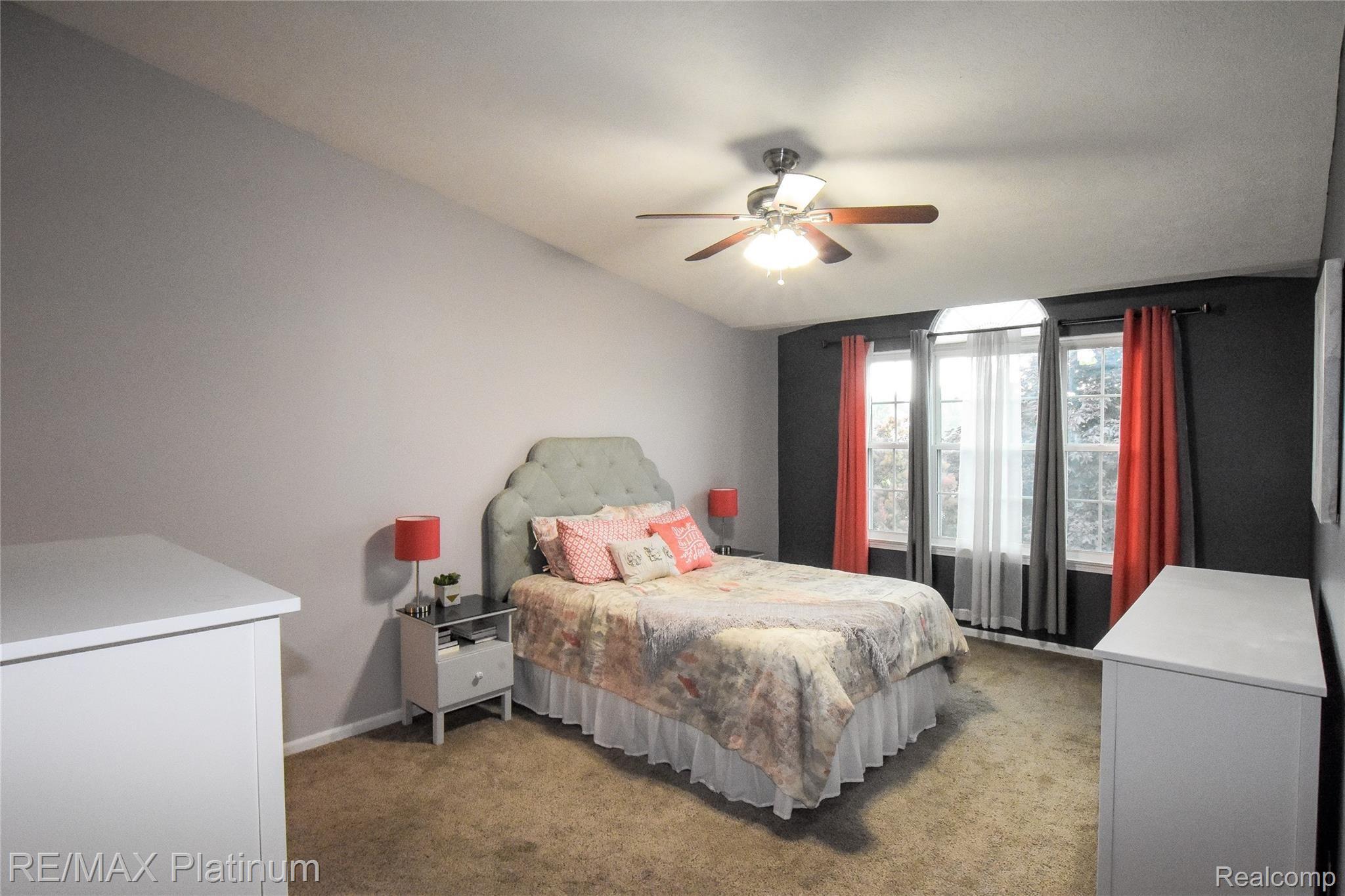 2381 Summit Cedar Howell, MI 48855 - Photo 17 of 32 DSC_8621.jpg