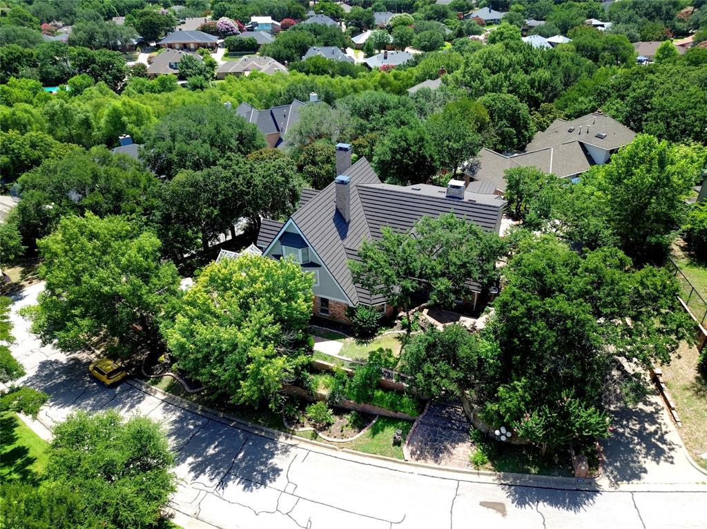 2011 Ridgemont Court Arlington, TX 76012 - Photo 3 of 40 an aerial view of house with yard