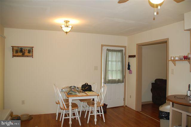 2127 Newville Road Carlisle, PA 17015 - Photo 8 of 25 Gallery Image 8