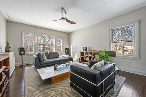 $2,325,000 | 420 North Euclid Avenue, Oak Park, IL 60302