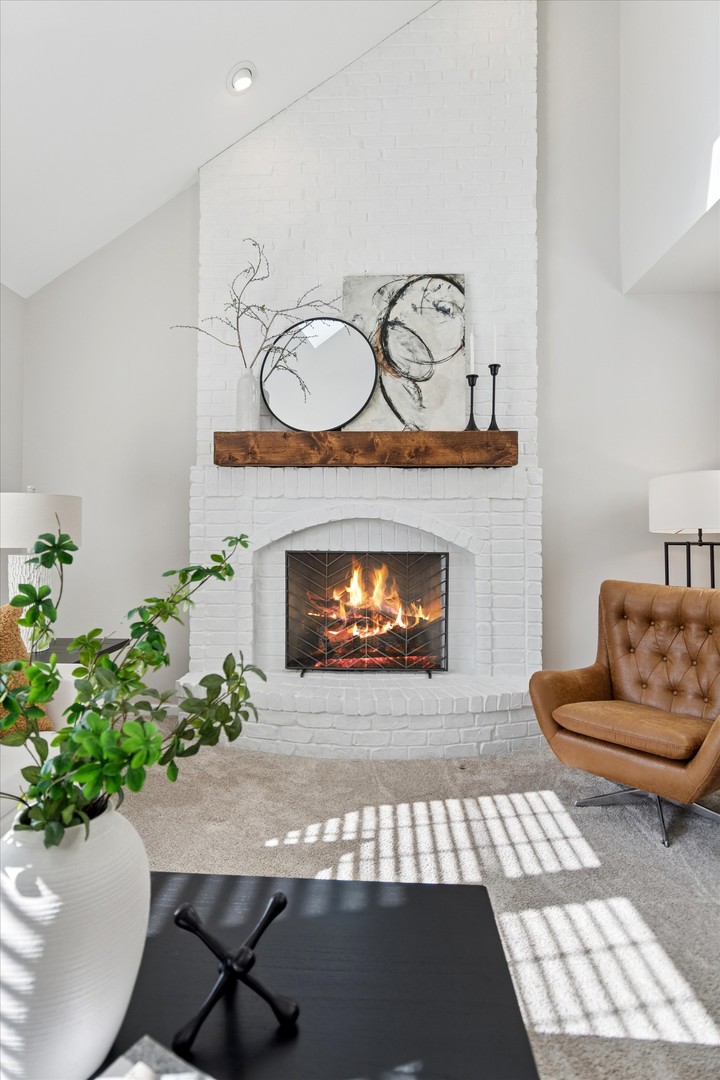 3816 Grassmere Road Naperville, IL 60564 - Photo 16 of 43 Gallery Image 16