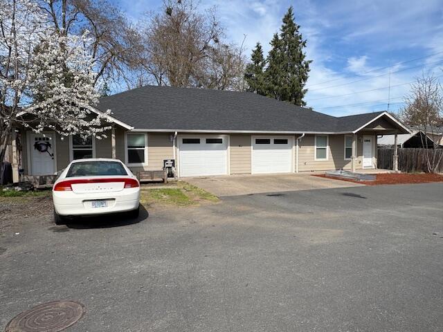 1380 Dowell Road Grants Pass, OR 97527 - Photo 5 of 27 IMG_8020