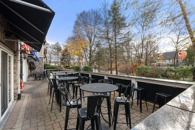 $515,000 | 4 Forge Pond, Unit D, Canton, MA 02021