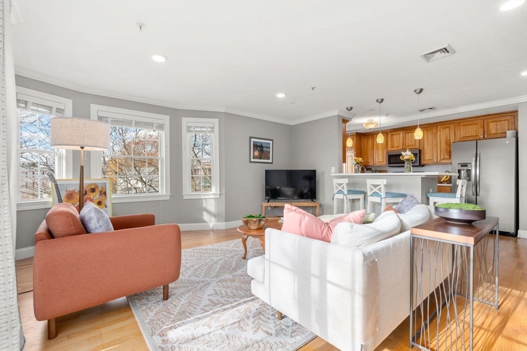 4 Forge Pond, Unit D Canton, MA 02021 - Photo 5 of 38