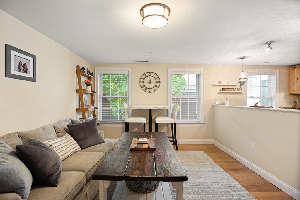 91 Friend Street, Unit B Amesbury, MA 01913 - Photo 7 of 22 Gallery Image 7