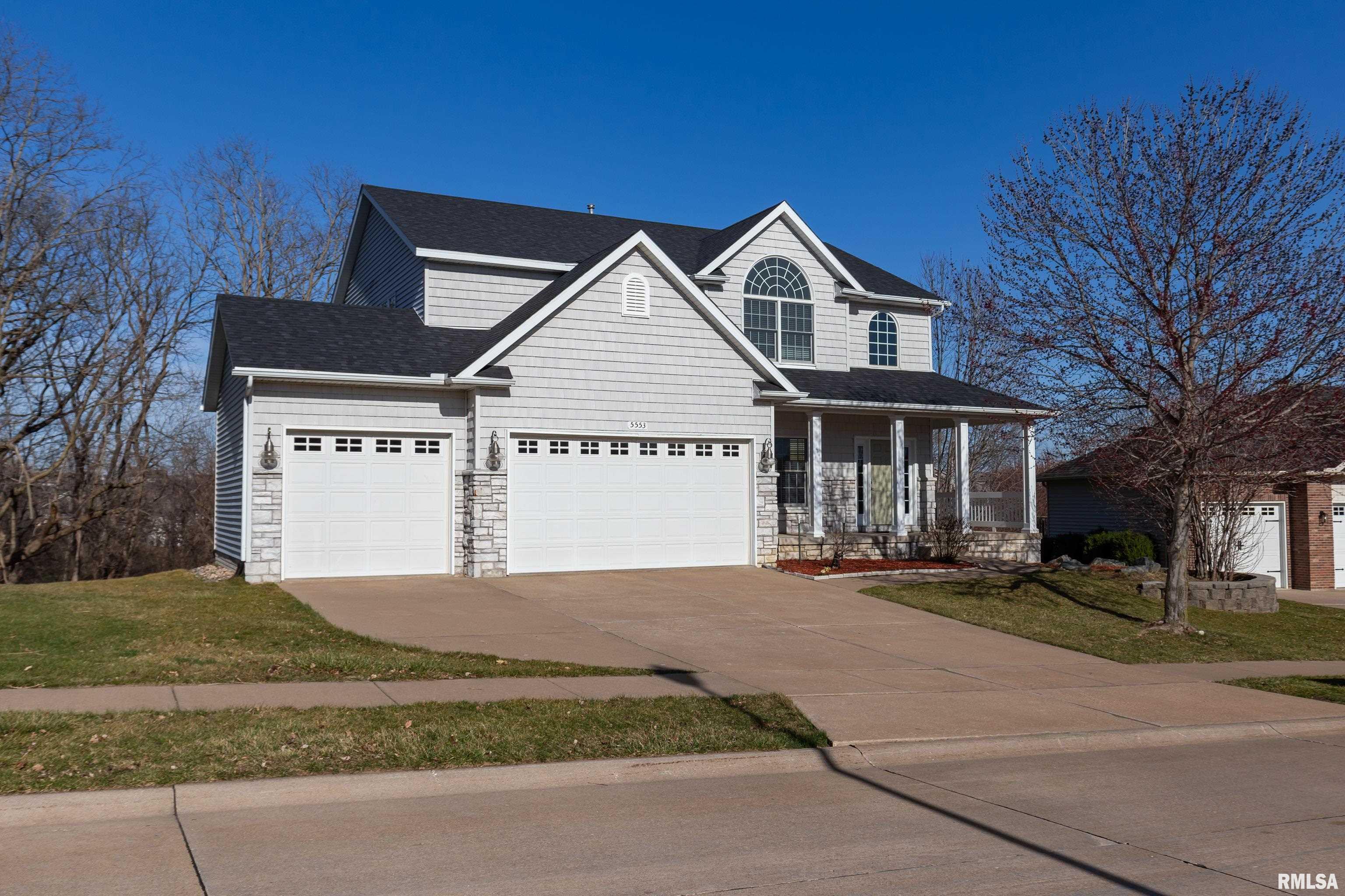 5553 North Ridge Circle Bettendorf, IA 52722 - Photo 1 of 36 Gallery Image 1