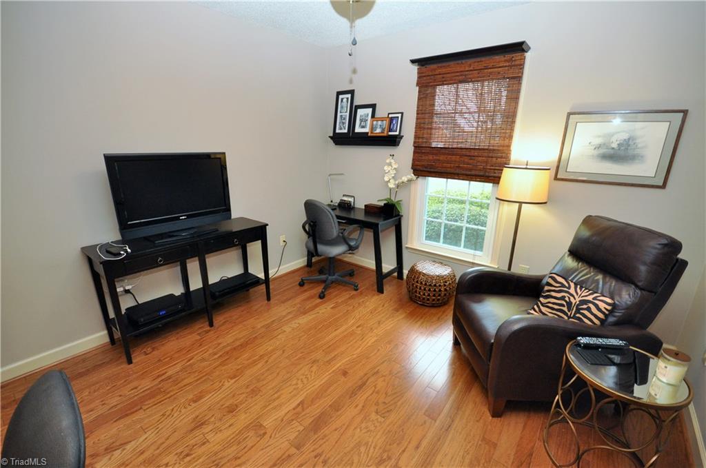 549 Adams Gate Road Winston-Salem, NC 27107 - Photo 17 of 30 2nd bedroom.