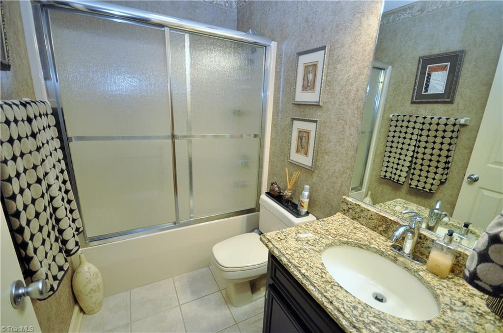 549 Adams Gate Road Winston-Salem, NC 27107 - Photo 22 of 30 Guest bath with granite countertop.