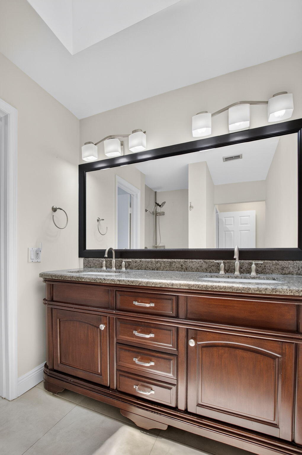 6665 Via Regina Boca Raton, FL 33433 - Photo 34 of 56 34-web-or-mls-DSC_3367