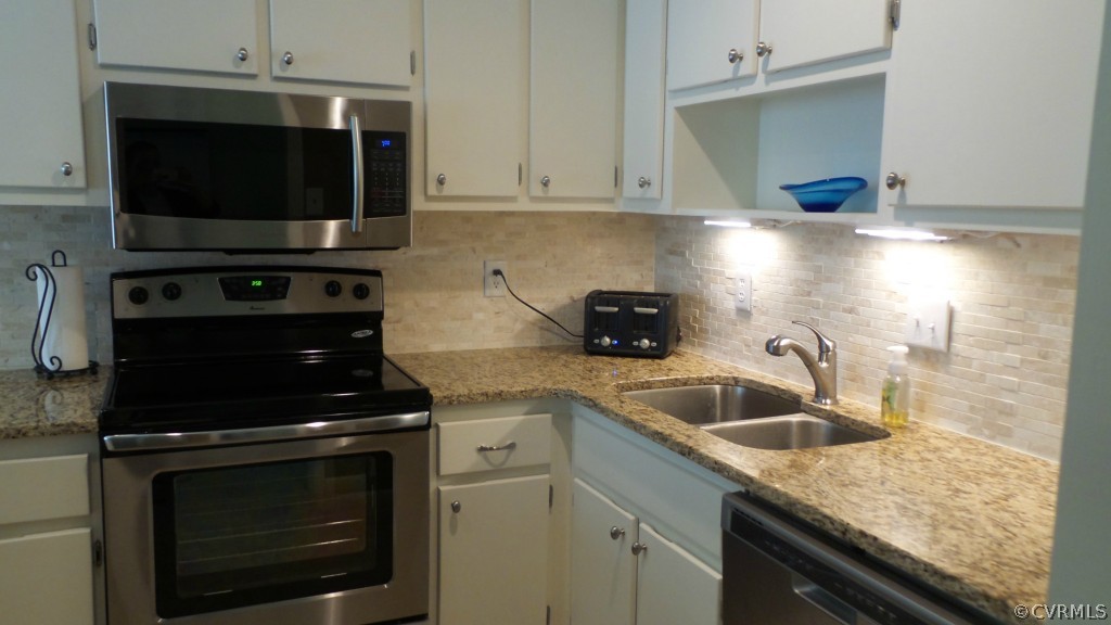 8009 Stiles Road Richmond, VA 23235 - Photo 1 of 23 Gallery Image 1