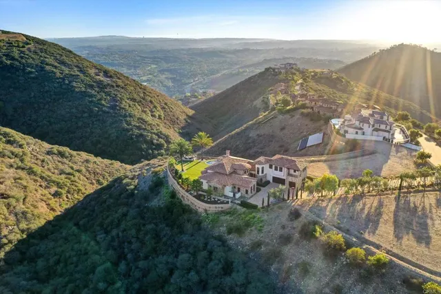 $3,614,250 | 18179 El Brazo, Rancho Santa Fe, CA 92067