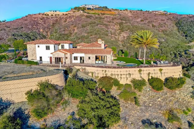 $3,614,250 | 18179 El Brazo, Rancho Santa Fe, CA 92067