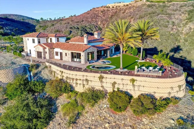 $3,614,250 | 18179 El Brazo, Rancho Santa Fe, CA 92067