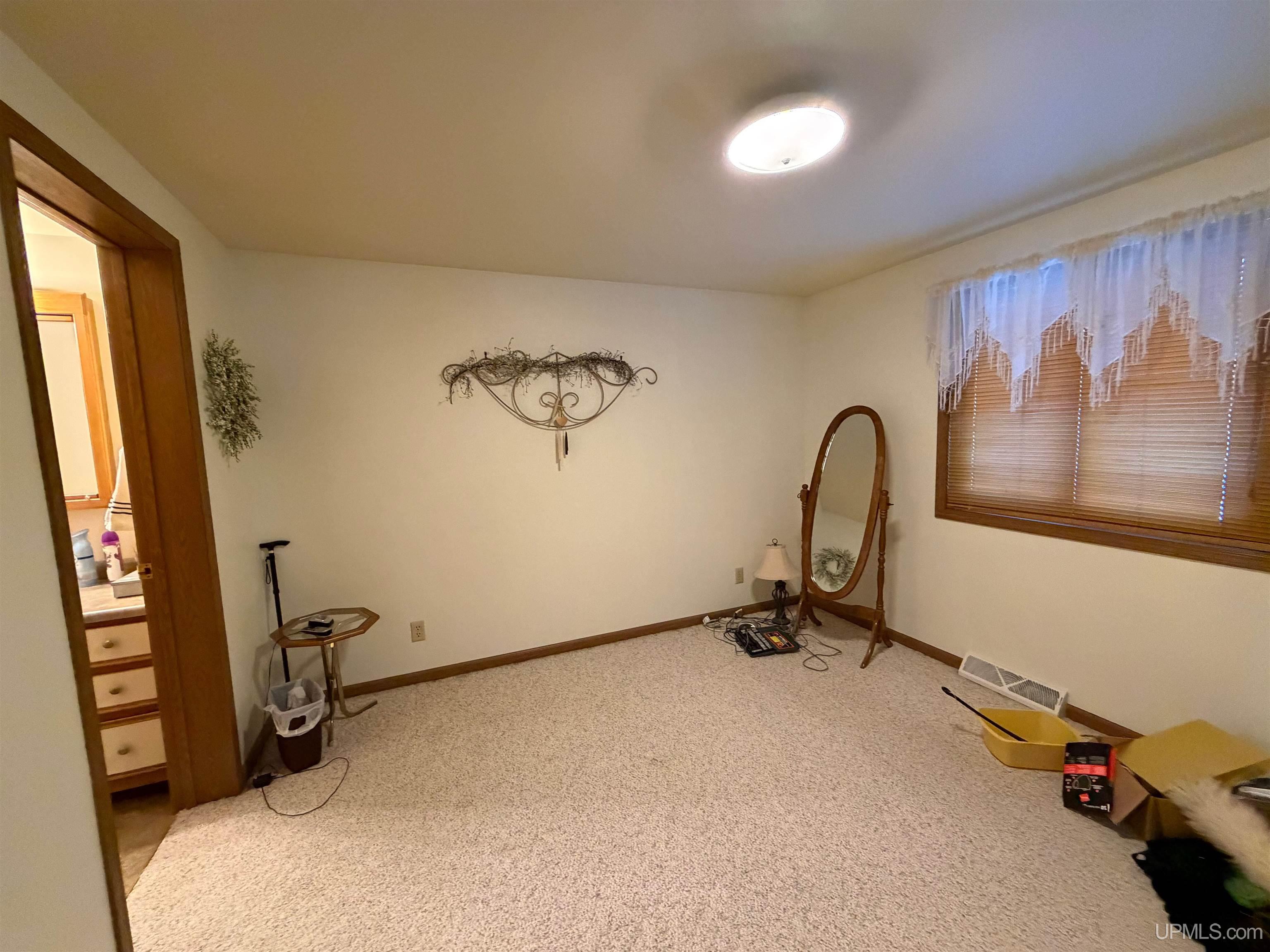 8317 Venture P 2 Gladstone, MI 49837 - Photo 20 of 30