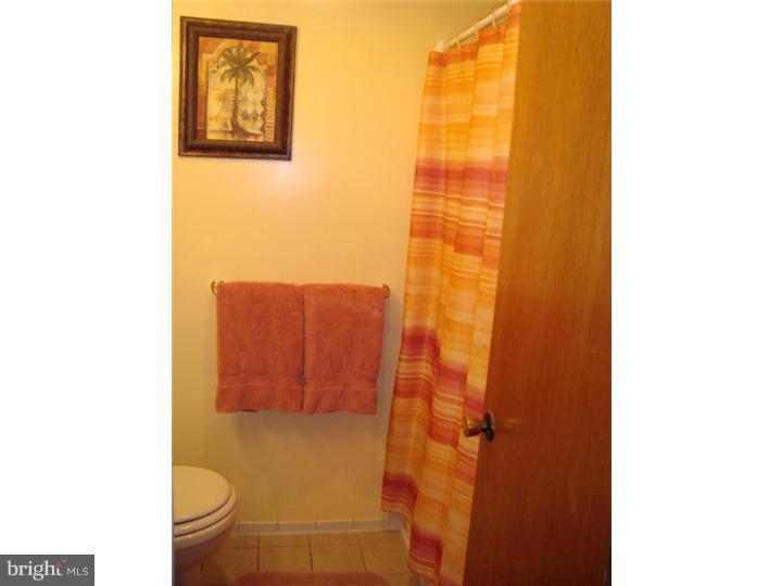 11922 Farwell Road Philadelphia, PA 19154 - Photo 11 of 24 Gallery Image 11