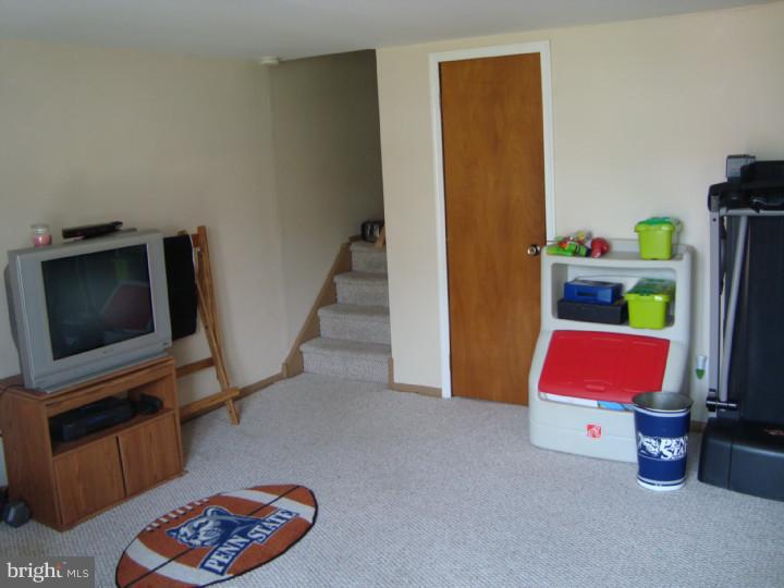 11922 Farwell Road Philadelphia, PA 19154 - Photo 15 of 24 Basement - Finished