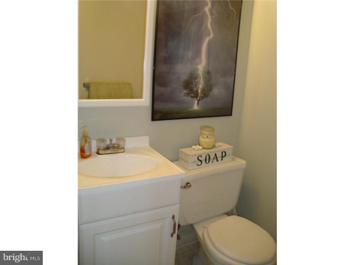 11922 Farwell Road Philadelphia, PA 19154 - Photo 18 of 24 Half Bath