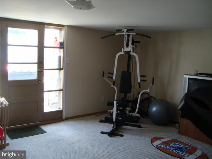 11922 Farwell Road Philadelphia, PA 19154 - Photo 20 of 24 Basement - Finished
