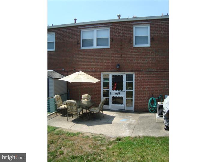 11922 Farwell Road Philadelphia, PA 19154 - Photo 21 of 24 Exterior Back