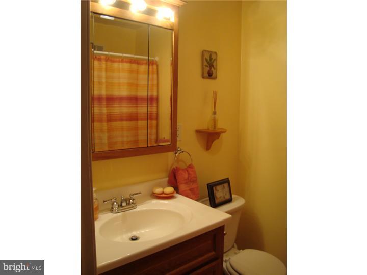 11922 Farwell Road Philadelphia, PA 19154 - Photo 10 of 24 Gallery Image 10