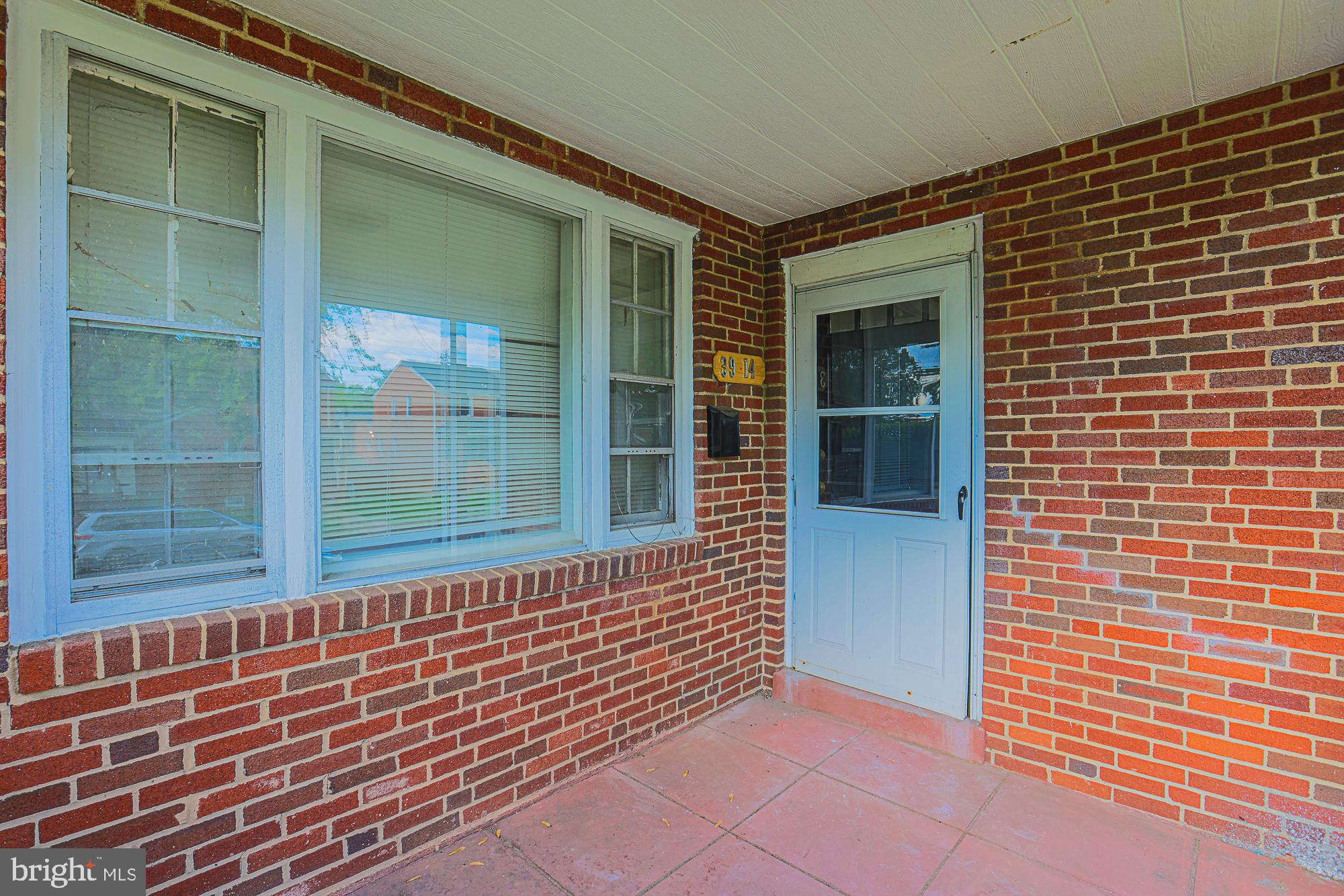 3914 Bancroft Road Baltimore, MD 21215 - Photo 3 of 25 a view of front door
