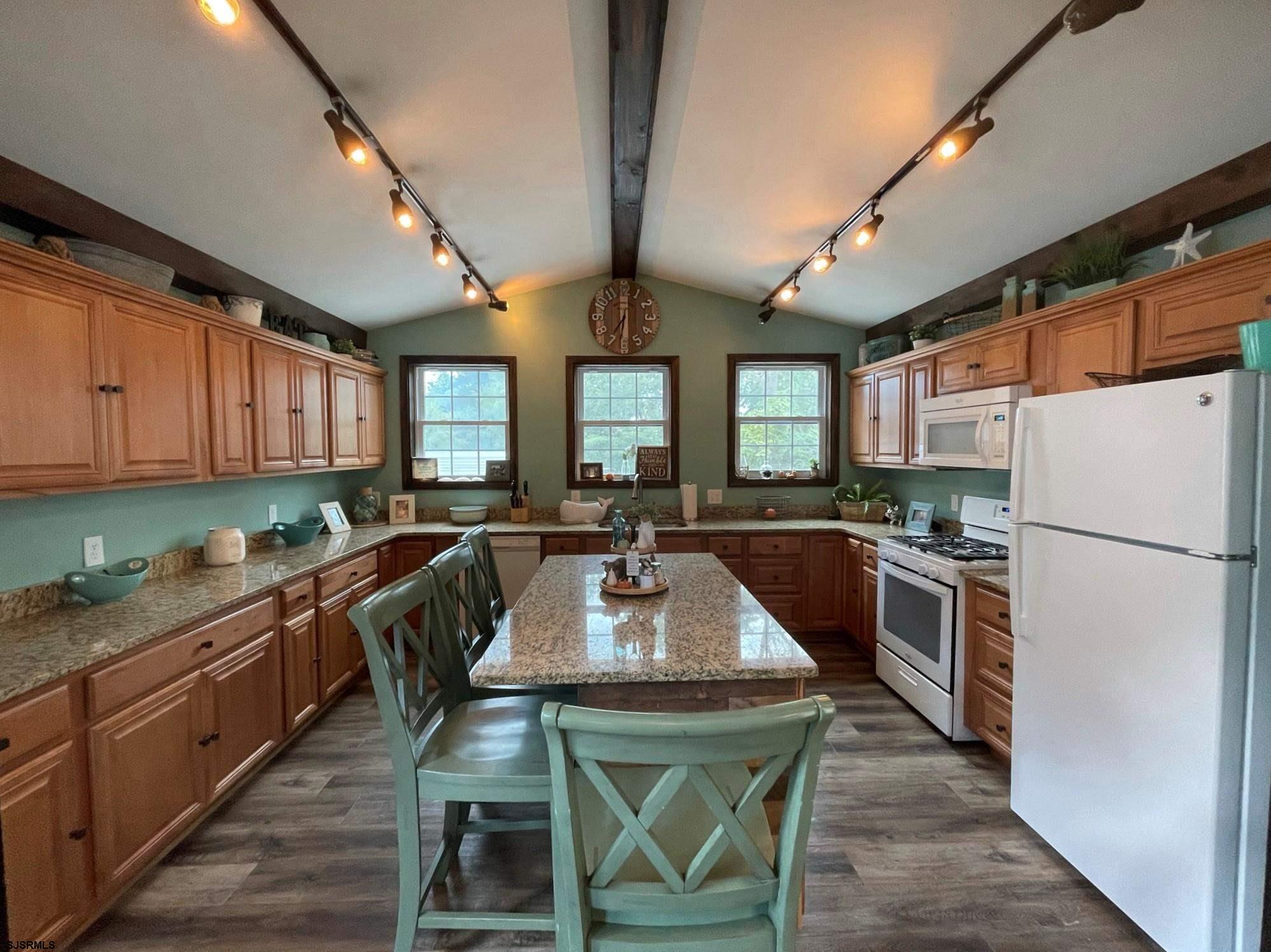 1019 Shore Road Linwood, NJ 08221 - Photo 4 of 33 Gallery Image 4