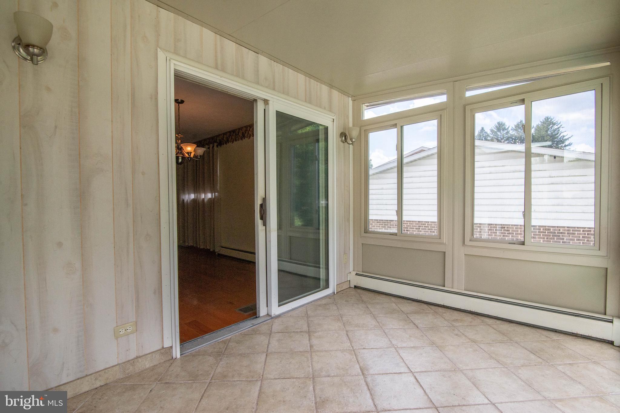 2143 Huntington Road Dover, PA 17315 - Photo 13 of 38