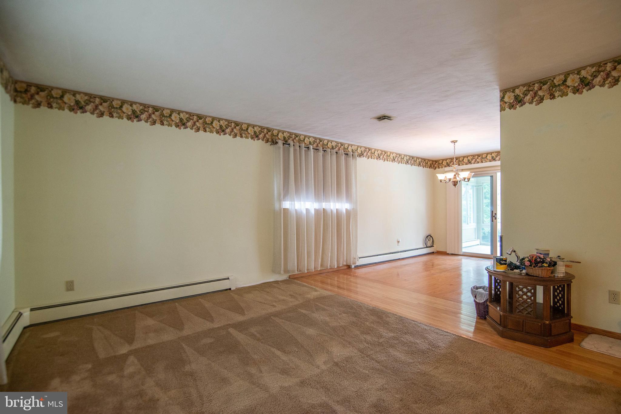 2143 Huntington Road Dover, PA 17315 - Photo 8 of 38