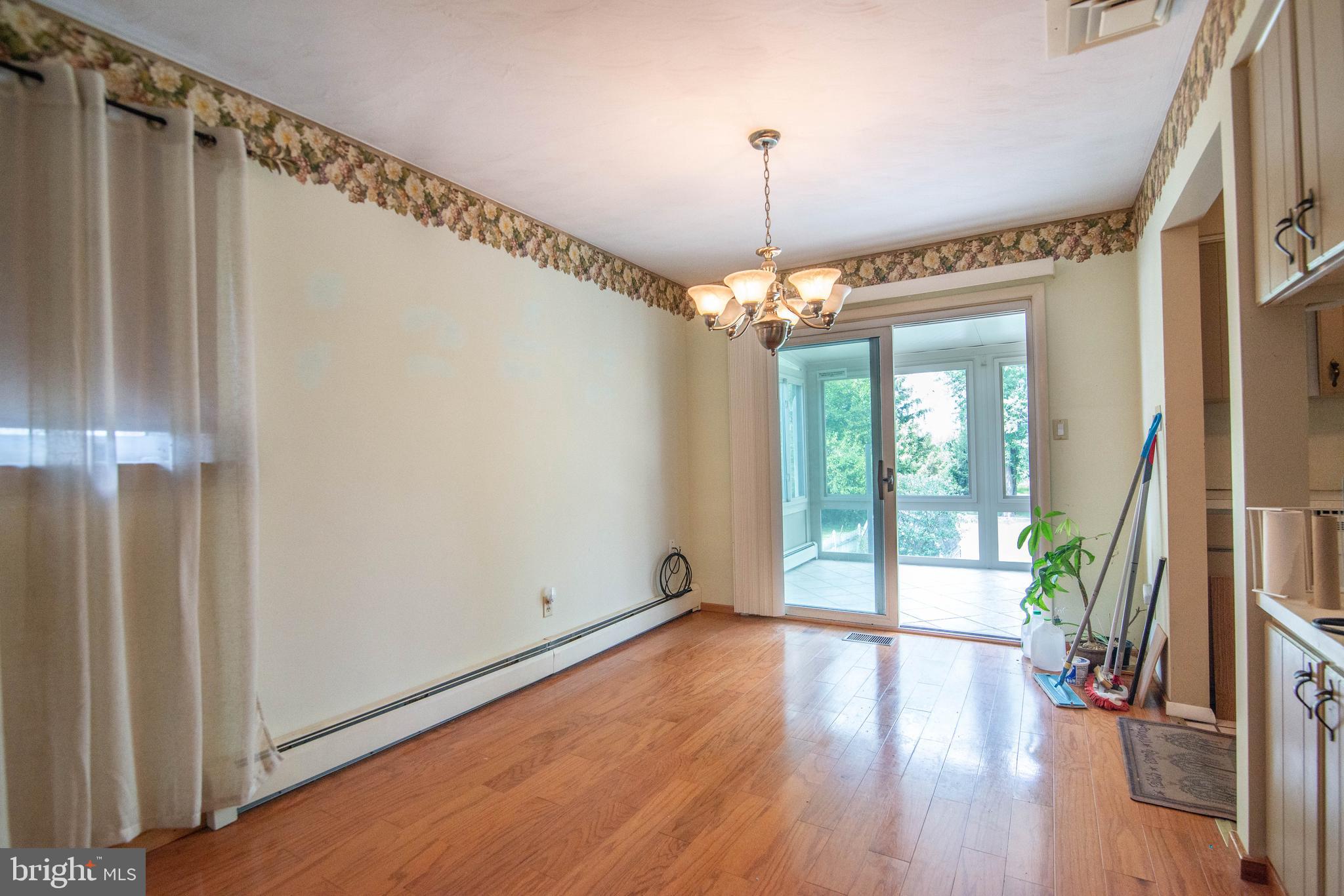 2143 Huntington Road Dover, PA 17315 - Photo 9 of 38