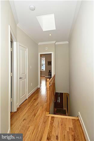 59 R Street Northwest Washington, DC 20001 - Photo 20 of 30 Interior (General)