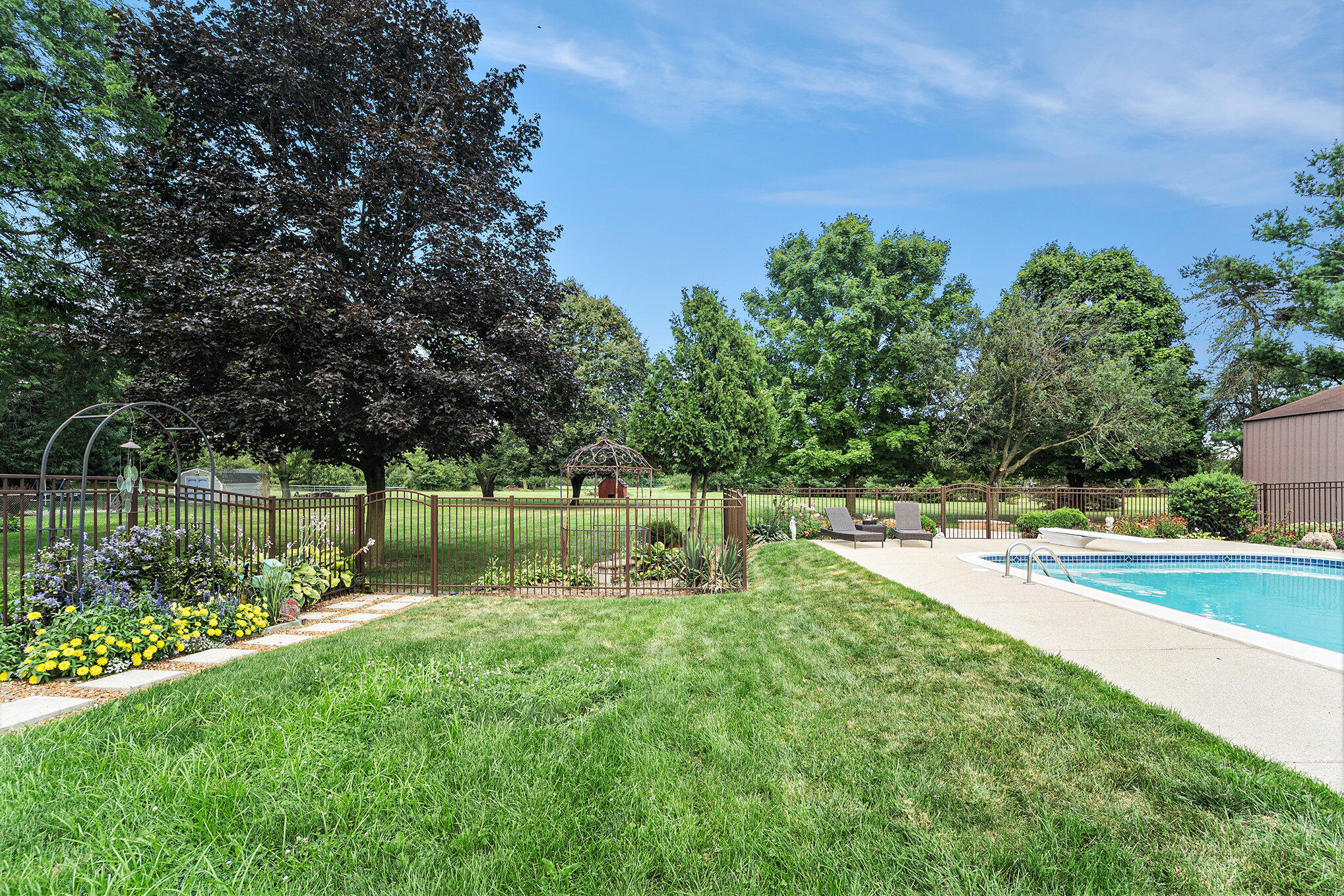 16907 Elwell Road Belleville, MI 48111 - Photo 40 of 45 044_dsc00109