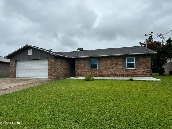 $2,100 | 5917 Howard Road, Panama City, FL 32404