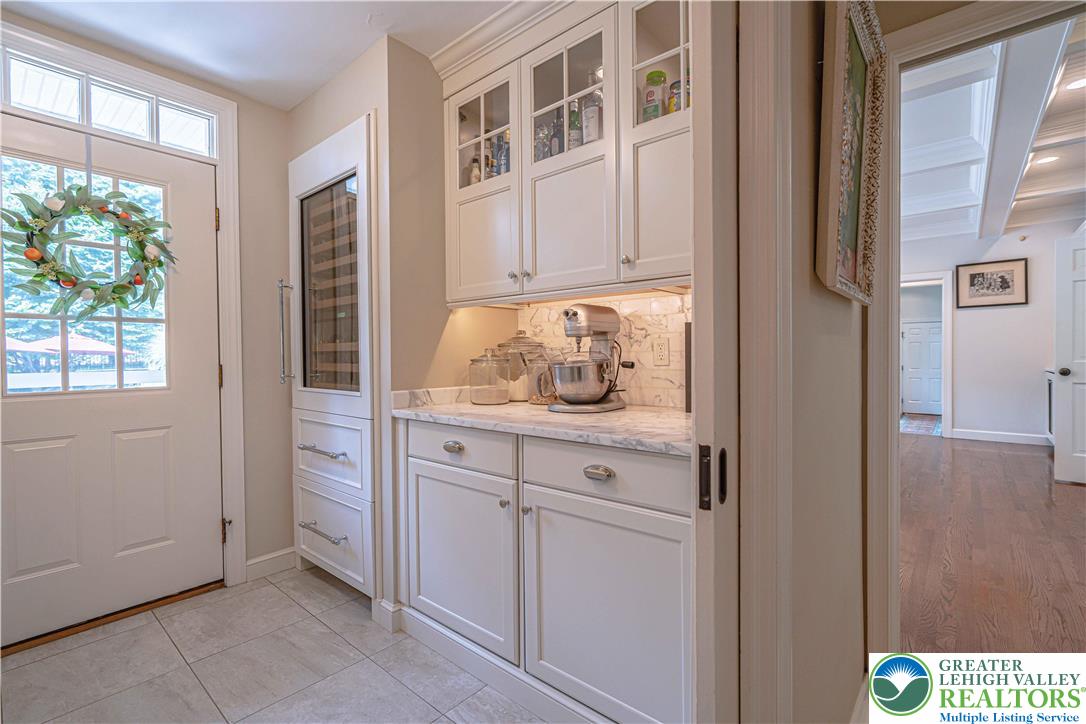1825 Sherwood Road Allentown, PA 18103 - Photo 32 of 67 a view of cabinets and window