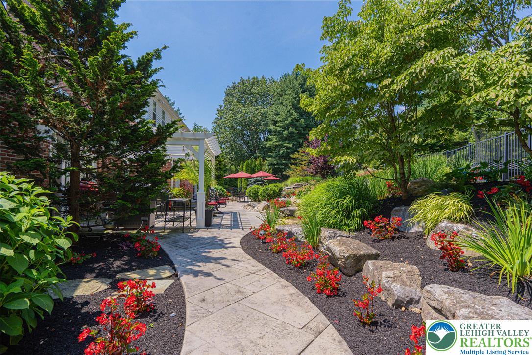1825 Sherwood Road Allentown, PA 18103 - Photo 55 of 67