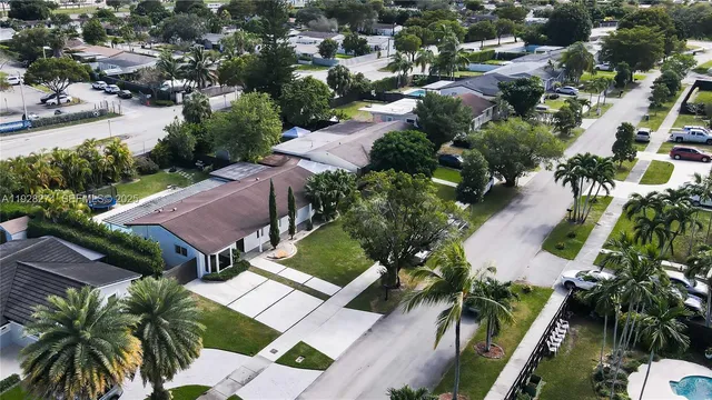 $825,000 | 10511 Southwest 122nd Court, Miami, FL 33186