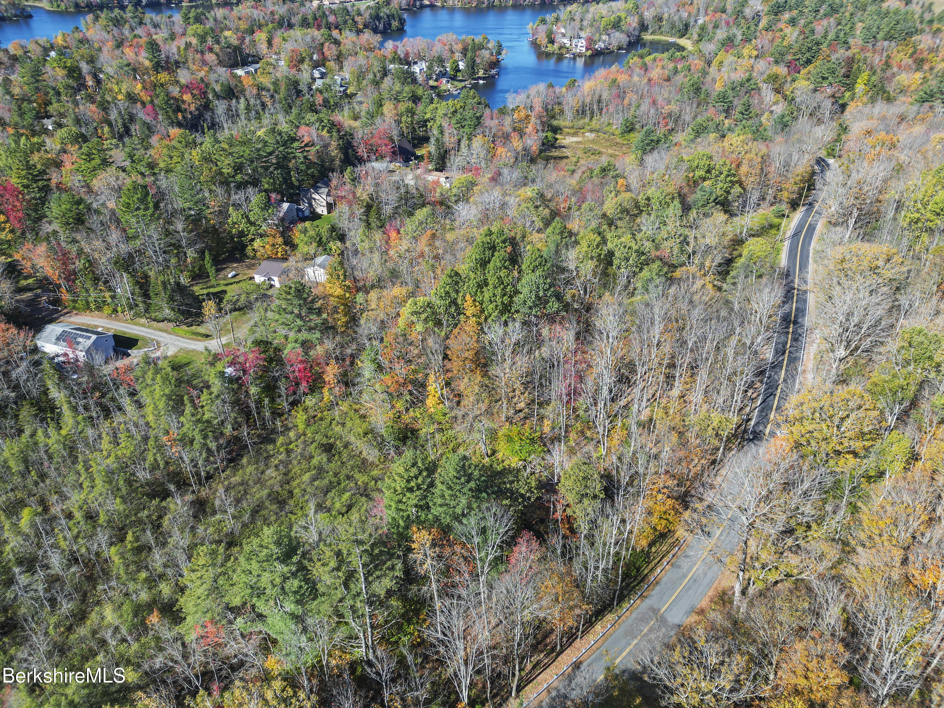 14-15 George Schnopp Road Hinsdale, MA 01235 - Photo 4 of 9 900 Aerial View