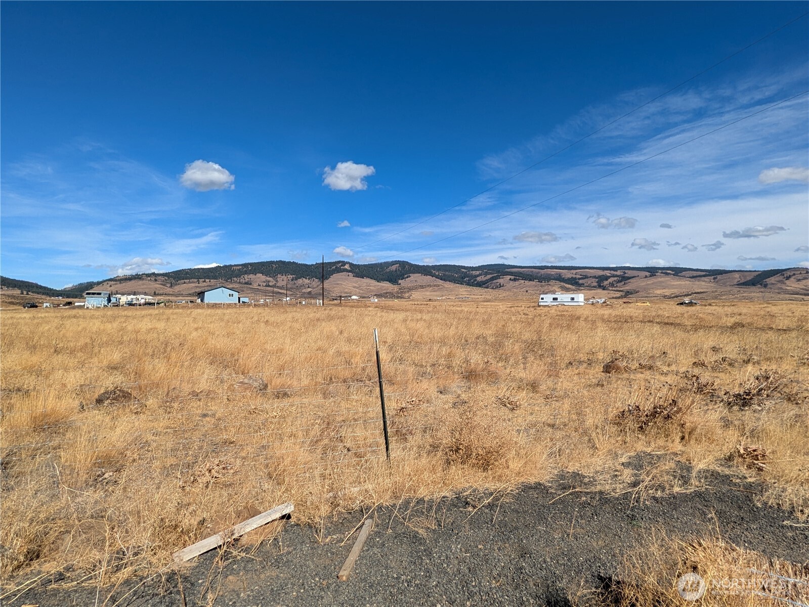1151 Flying Rock Road Ellensburg, WA 98926 - Photo 2 of 18 a view of beach and ocean view