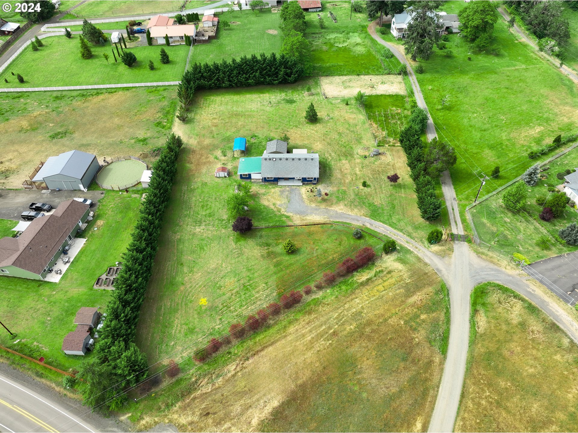 510 Reston Road Tenmile, OR 97481 - Photo 30 of 36 View