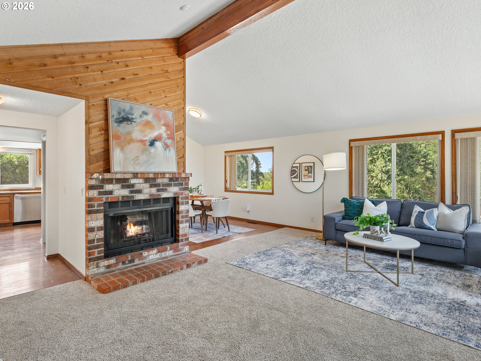 6127 Southwest 161st Place Beaverton, OR 97007 - Photo 7 of 47 Living Room