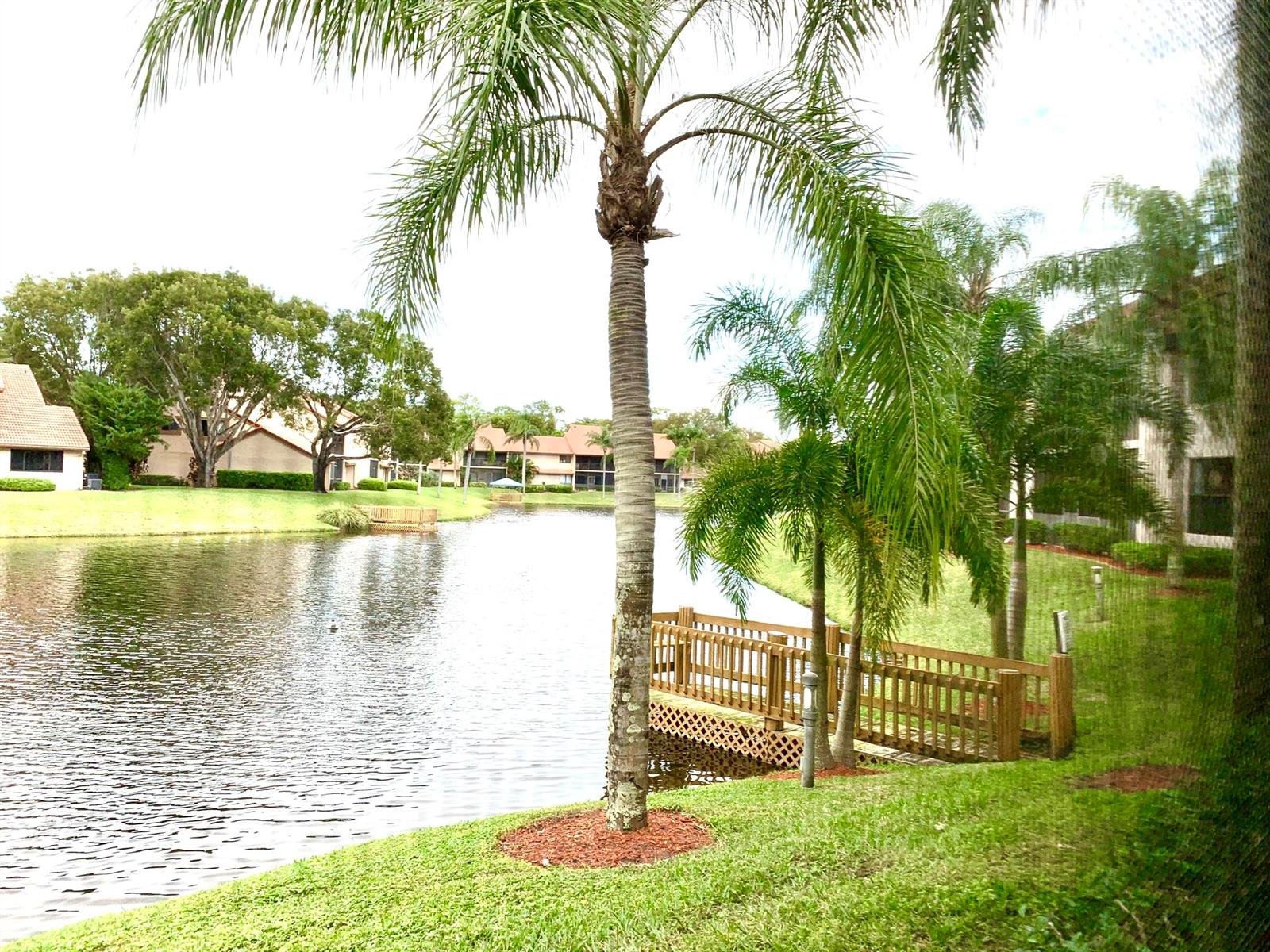 5801 Coach House Circle, Unit D Boca Raton, FL 33486 - Photo 33 of 34 2B3B9810-9481-4A1F-B9D7-BB3D7A6D6939