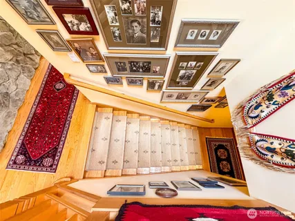 a view of entryway with a front door