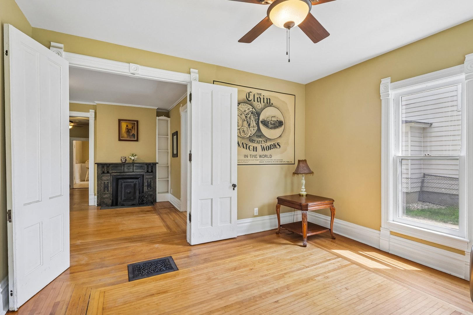 17 South Liberty Street Elgin, IL 60120 - Photo 4 of 17