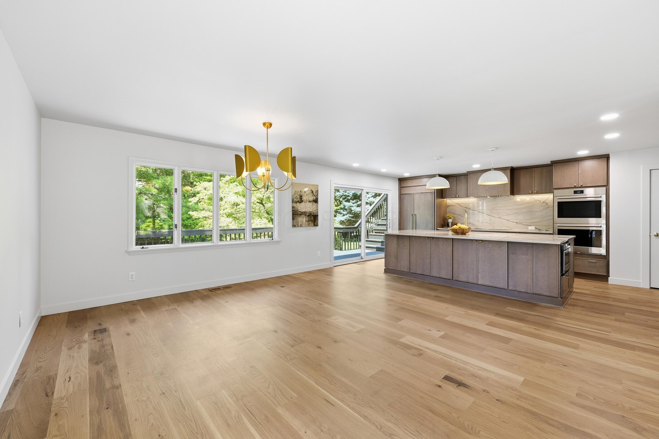 4499 Summit Ridge Road Upper Arlington, OH 43220 - Photo 12 of 76 Beautiful lighting