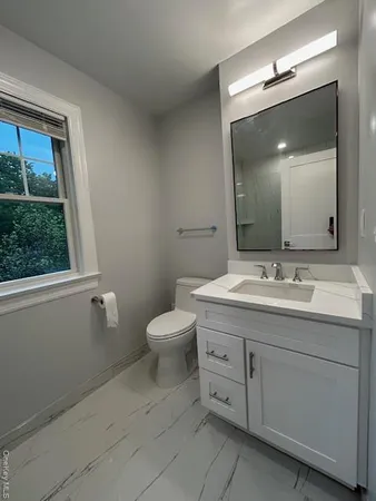 $7,500 | 61 Adelphi Avenue, Harrison, NY 10528