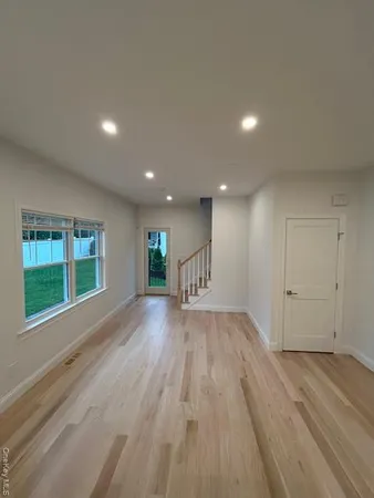 $7,500 | 61 Adelphi Avenue, Harrison, NY 10528