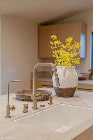 $1,899,000 | 20553 Califa Street, Woodland Hills, CA 91367