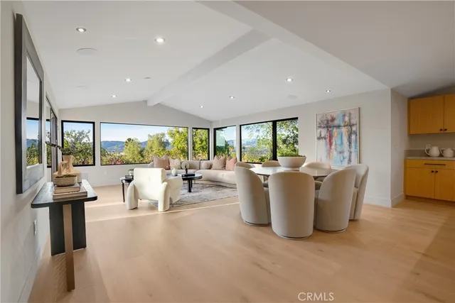 $1,899,000 | 20553 Califa Street, Woodland Hills, CA 91367