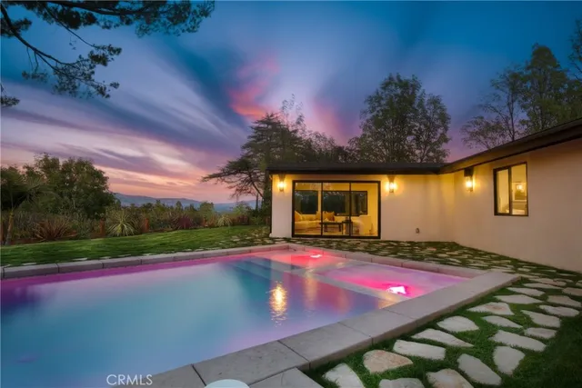 $1,899,000 | 20553 Califa Street, Woodland Hills, CA 91367